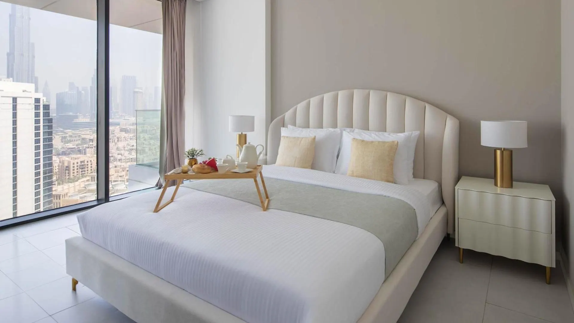 Apartment Frank Porter - Marquise Square Tower Dubai